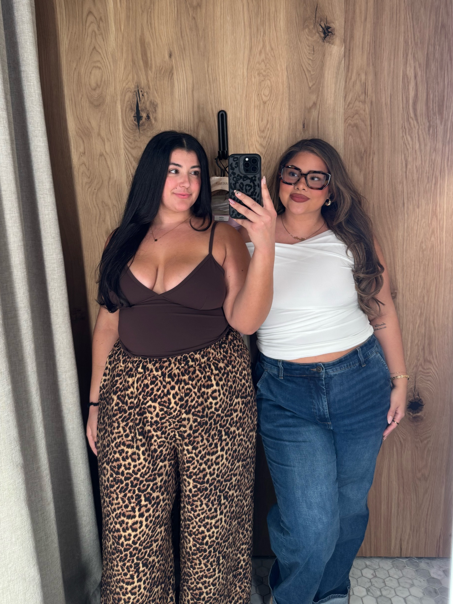 Curvy besties at Aritzia 🛍️✨ Plus size + mid-size try on, quality basics + trendy fall outfits. Linked everything! 

#LTKPlusSize #LTKStyleTip #LTKMidsize