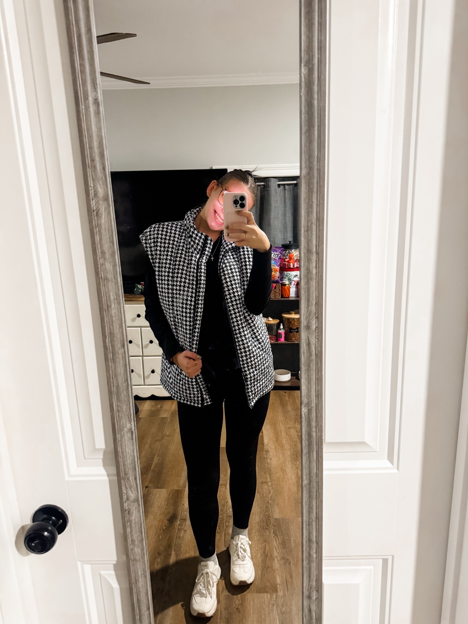 cozy monday ootd!

#LTKActive #LTKootd #LTKFindsUnder50