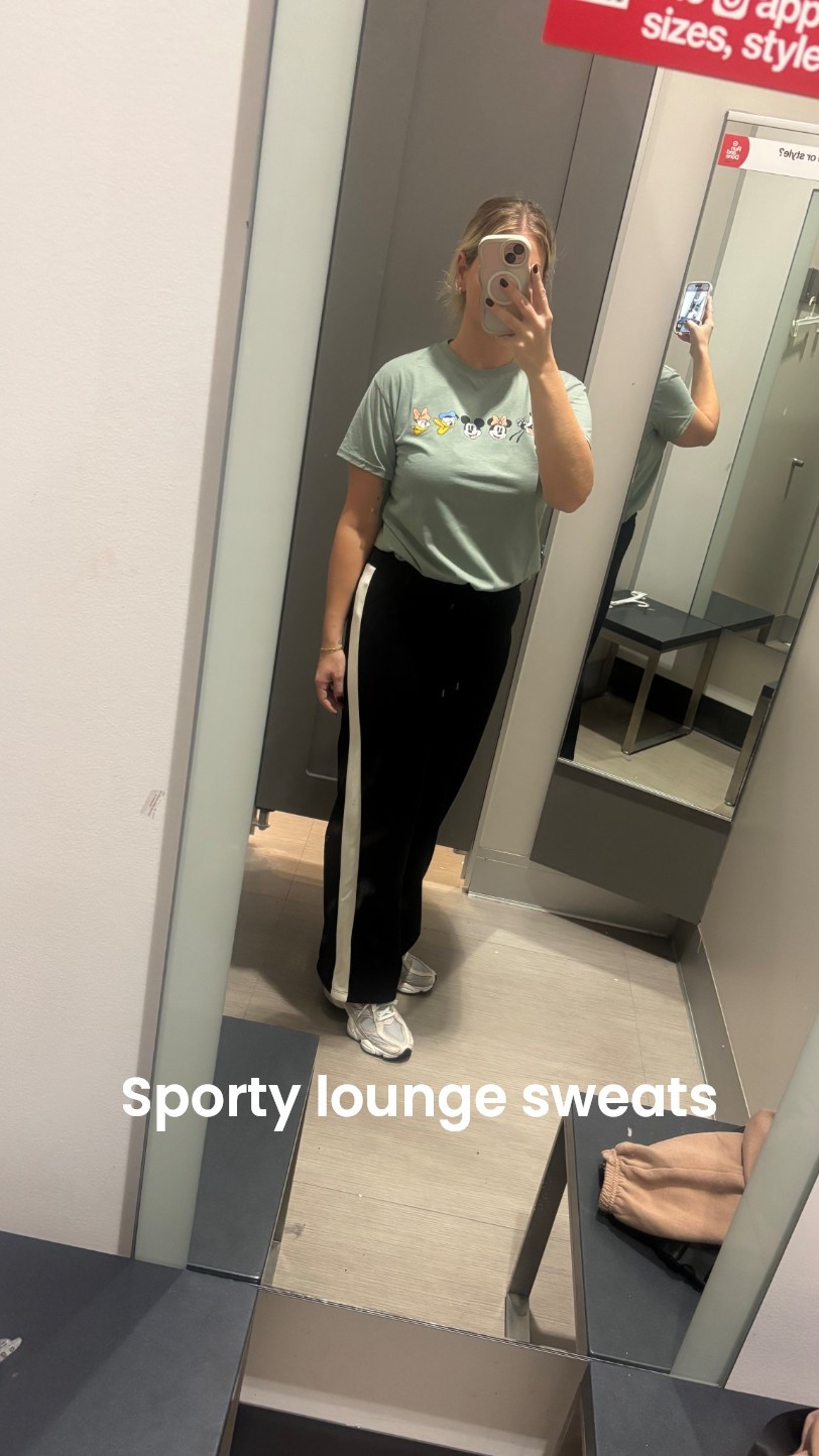 The coziest wide leg sweats and the perfect sage green graphic tee 🤍

Perfect for a Disney park day in the cooler months! 

#disney #athleisure 

#LTKootd #LTKdayinmylife #LTKgrwm