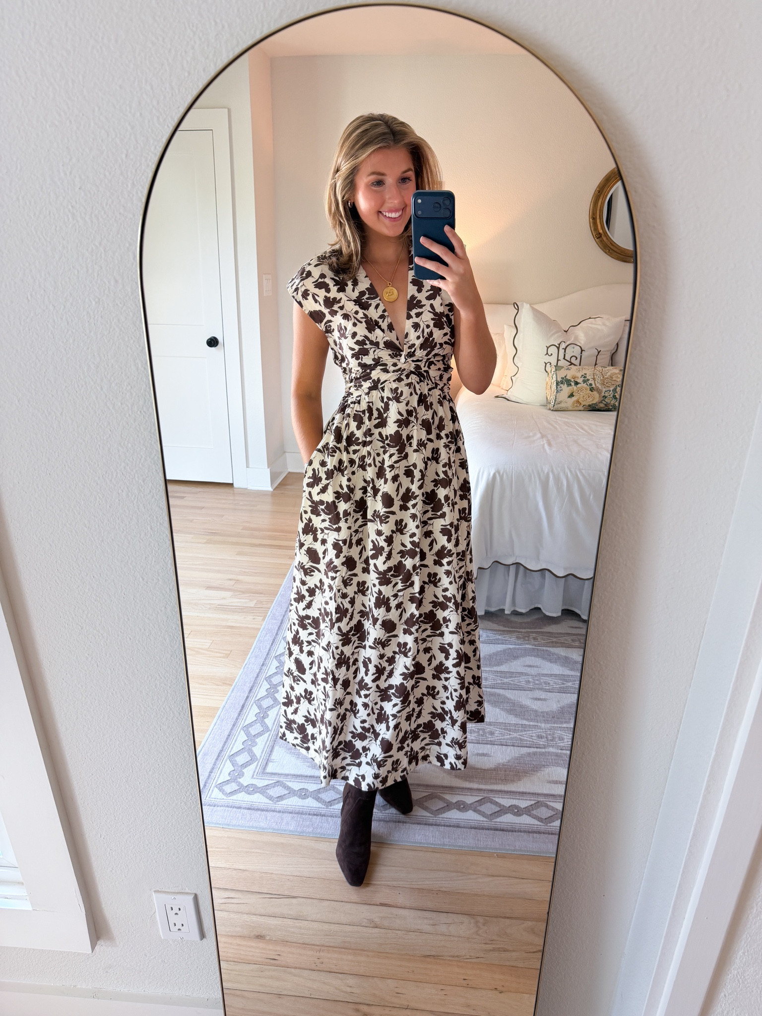 Fall outfit idea! Wearing a S in dress 