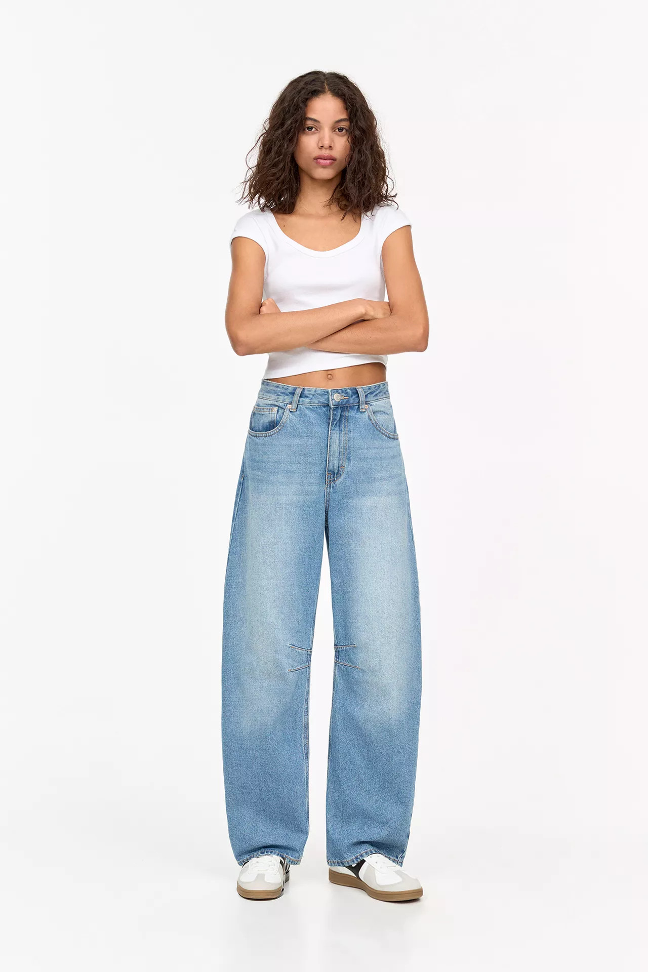 Barrel jeans | PULL and BEAR UK