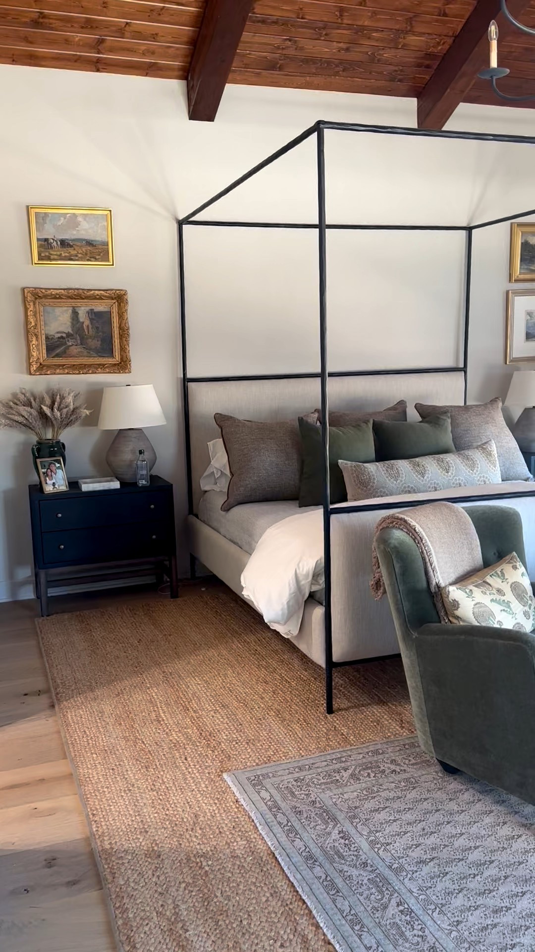 So happy with how this room turned out! 

#LTKHome