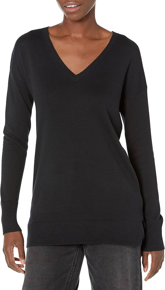 Amazon Essentials Women's Lightweight Long-Sleeve V-Neck Tunic Sweater (Available in Plus Size) | Amazon (US)
