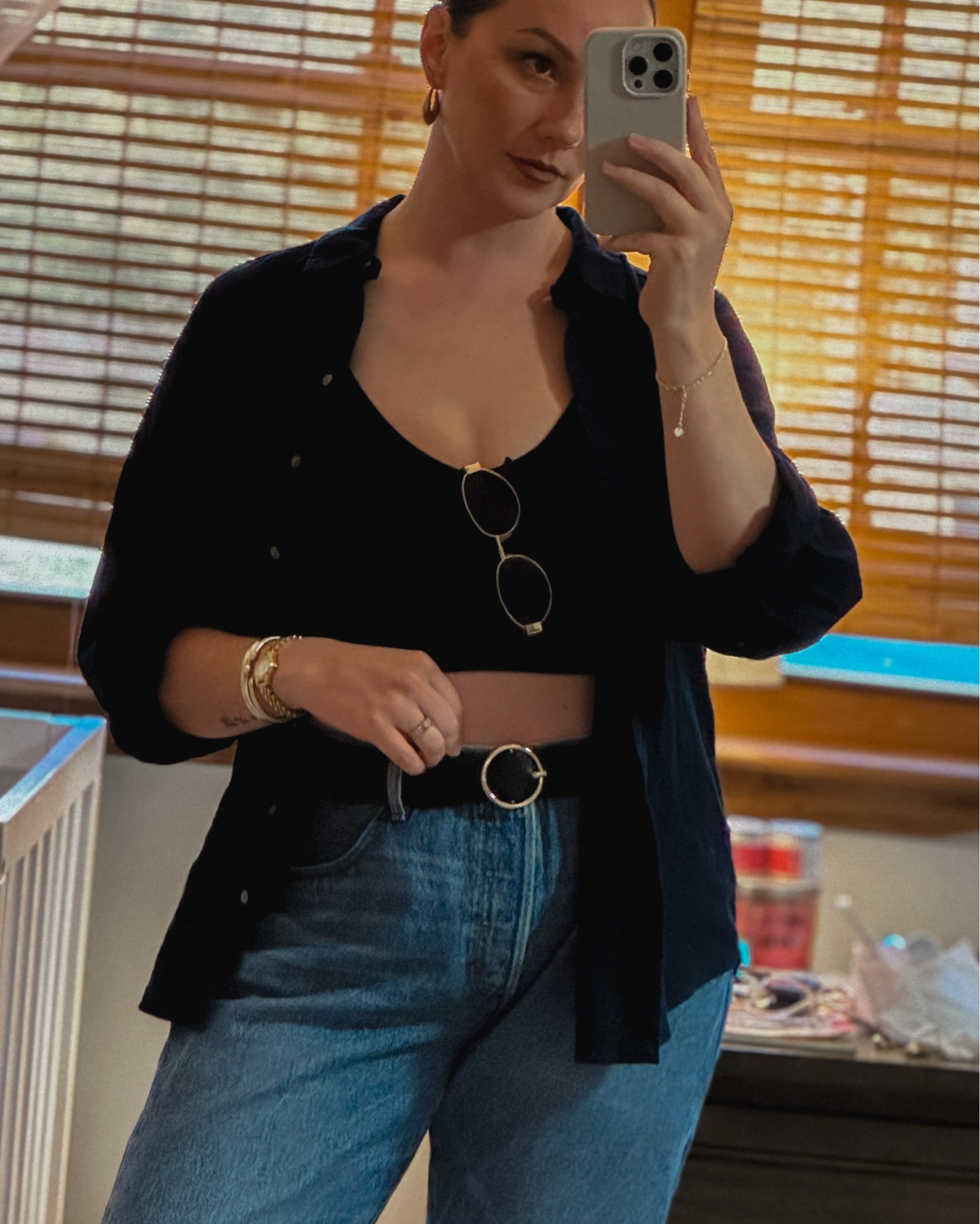 90’s inspired fashion ✨ Levi’s jeans, casual outfit, ootd 

#LTKSeasonal #LTKGiftGuide #LTKMidsize