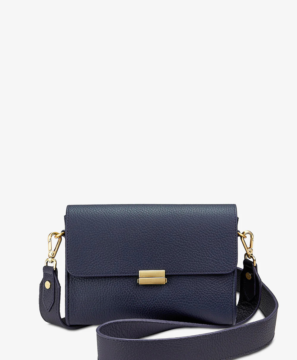 Sutton Wide Strap Crossbody | GiGi New York / Graphic Image