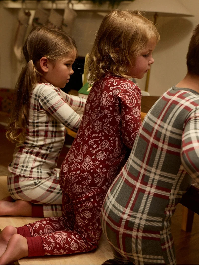 Modern Moments by Gerber Christmas One-Piece Pajama, Sizes 12 Months - 5T | Walmart (US)