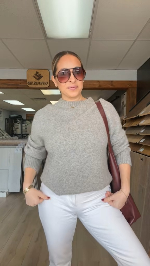 Neutral fall uniform. Soft sweater, white denim, hair slicked, done.
Chic enough for work, comfortable enough to wear all day.
Shop the exact pieces below.


#LTKStyleTip #LTKSeasonal