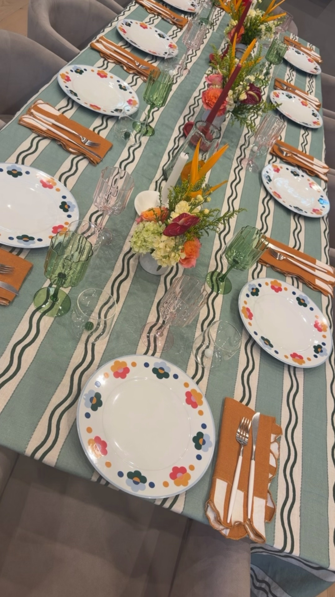 Dinner party ready!!
