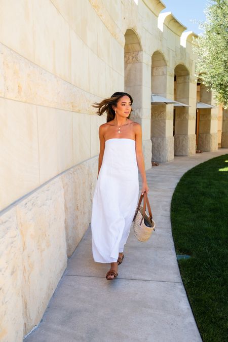 What I wore in Napa! Wearing a size 4 in white linen maxi dress (size down if between sizes), sandals fit tts.




Maxi dress outfit
Vacation outfit
Winery outfit
Sun dress outfit
Brunch outfit

#LTKstyletip #LTKFind #LTKshoecrush