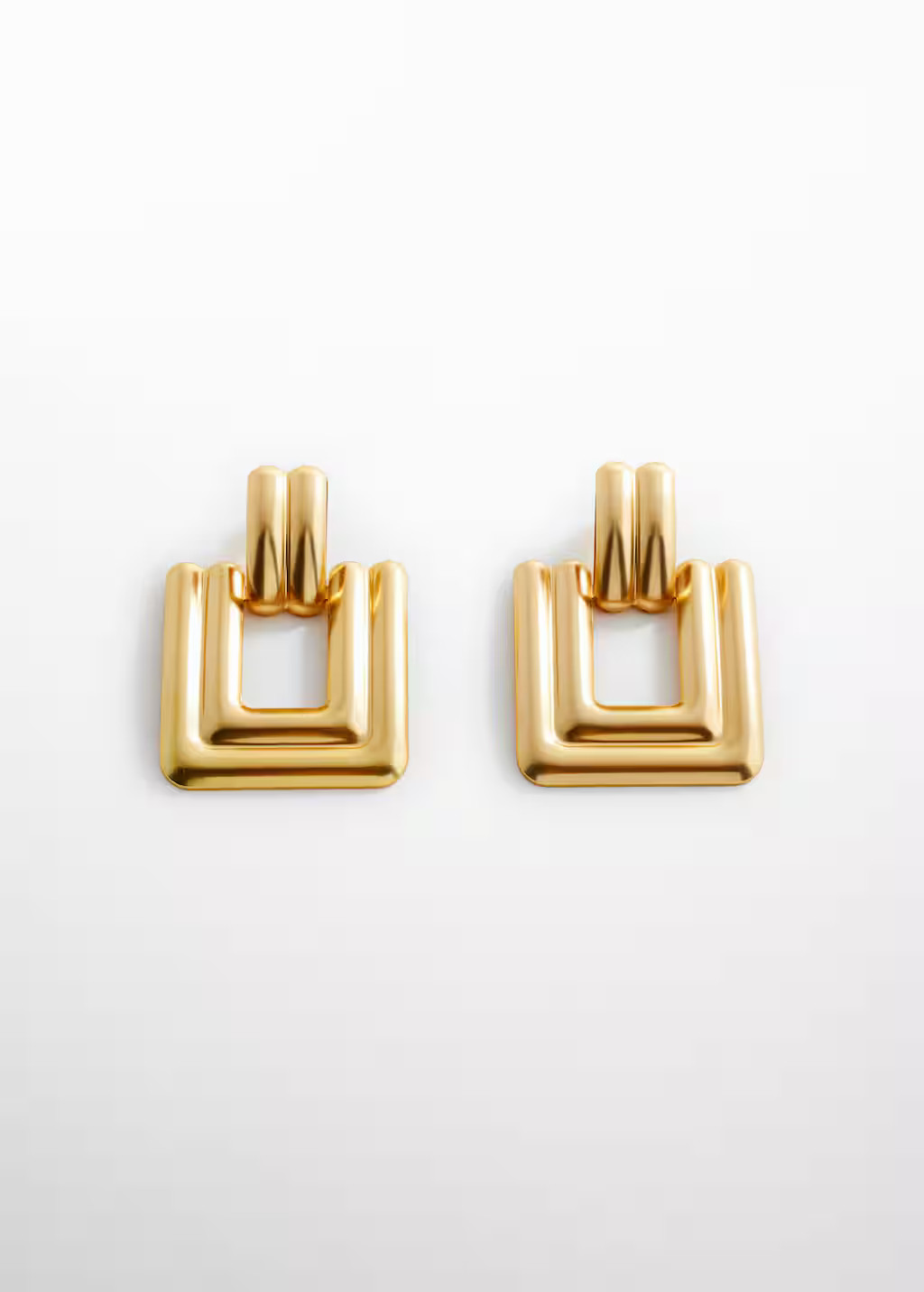 Square earrings | MANGO (US)