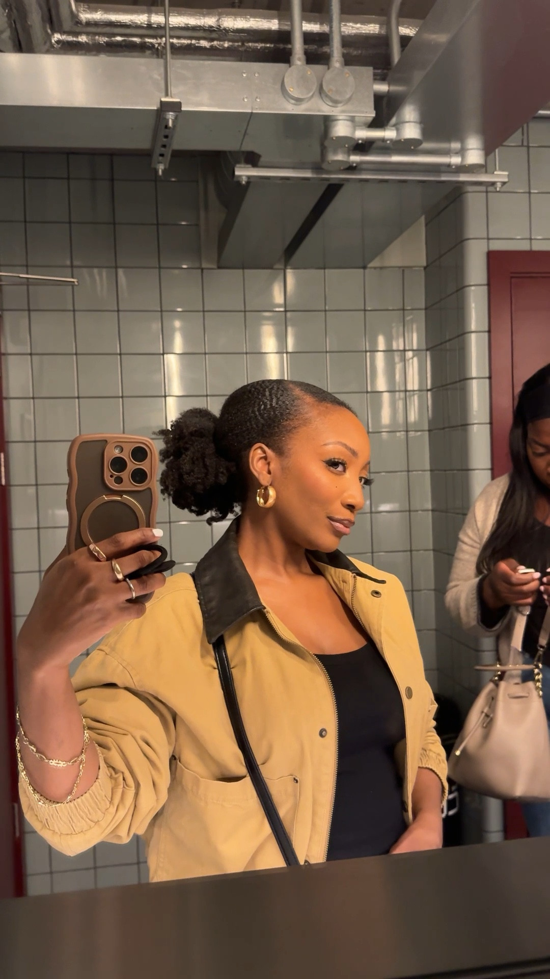 Natural glam makeup + easy hair 💄✨ GRWM | everything on LTK 
.
.

#naturalglam #makeupoftheday #GRWM #everydaymakeup #softglam #ltkstyle #ltkit #beautyroutine