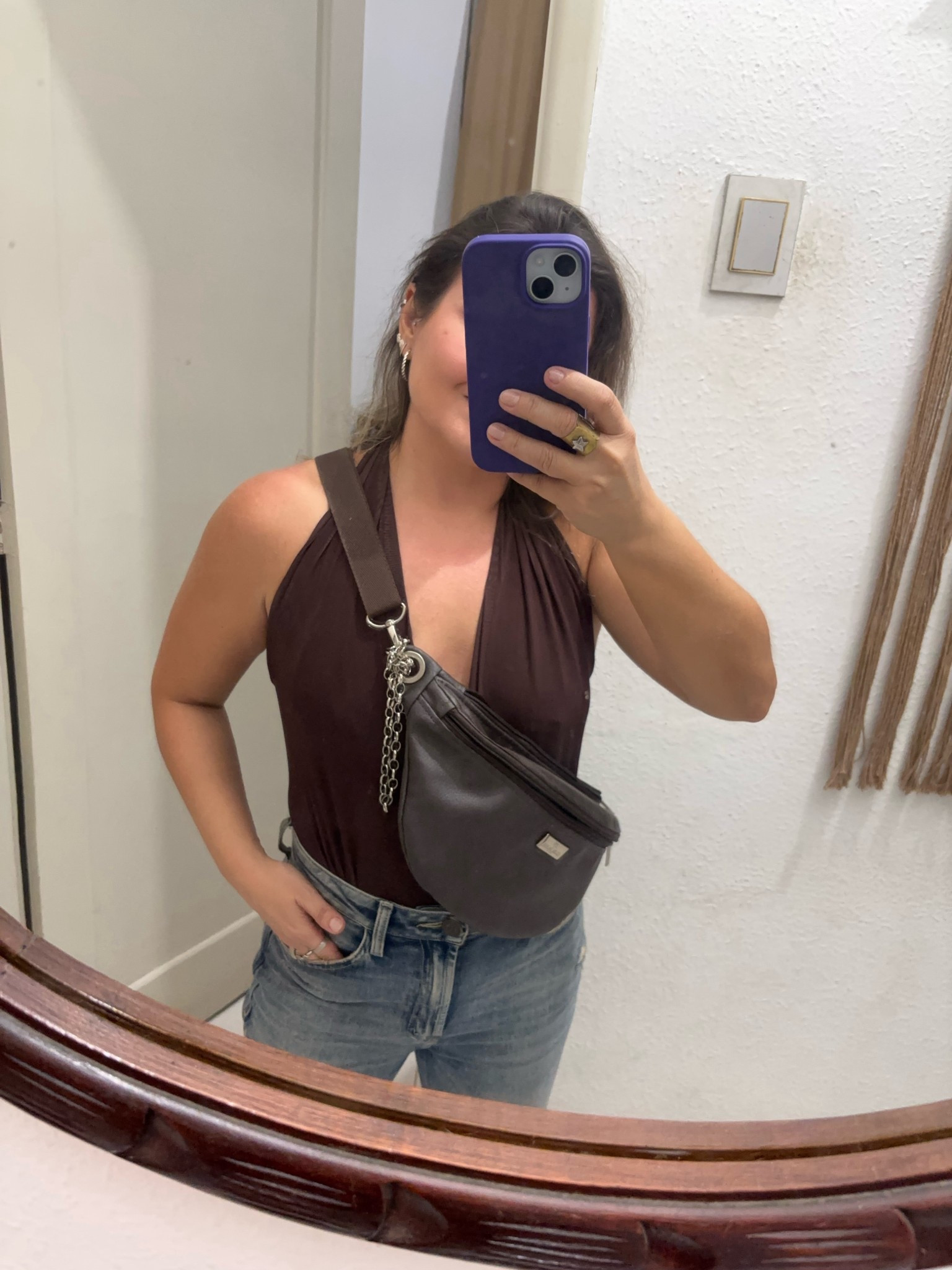 Pochete é a melhor opção de bolsa para ir à shows.

#LTKbrasil #LTKdicadeestilo