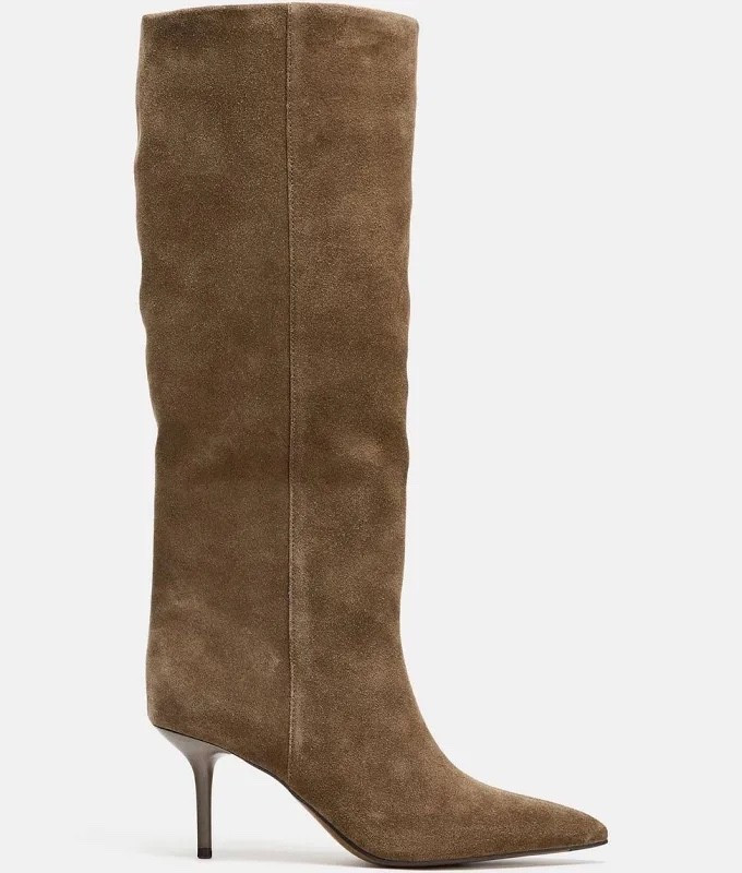 Zara suede boots 👢 
Go a half size up. I am a 7.5. I went with a size 8.  

#LTKShoeCrush #LTKSeasonal #LTKStyleTip