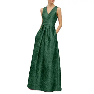 Kay Unger Mariah Crinkle Pleated Gown in Sangria at Nordstrom, Size 12 | Nordstrom
