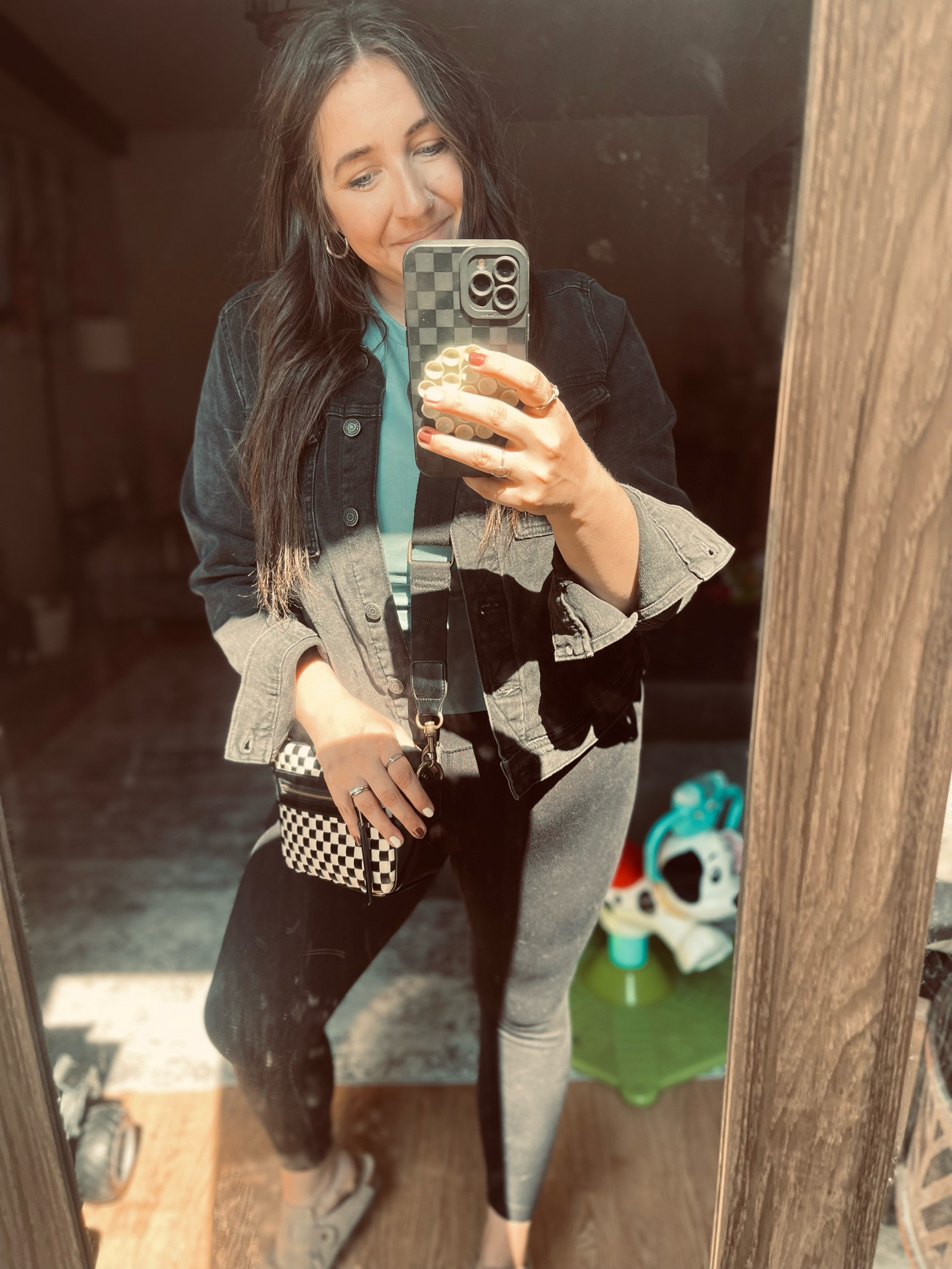 quick mom outfit of the day. 🌪️👀🏁

#LTKFindsUnder50 #LTKFindsUnder100 #LTKMidsize