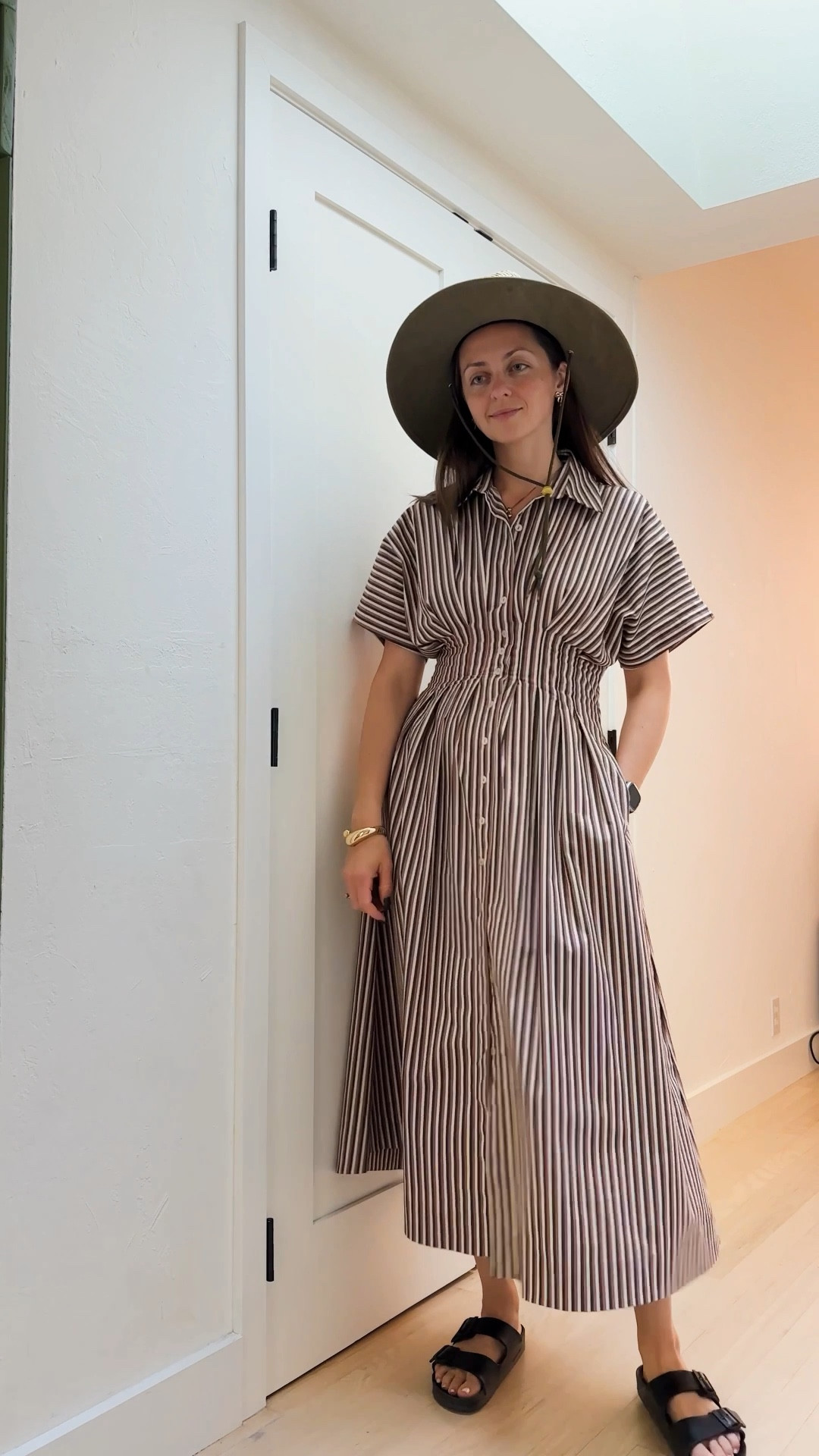 Soccer mom outfit but make it cute

#LTKFindsUnder100 #LTKSeasonal #LTKFamily