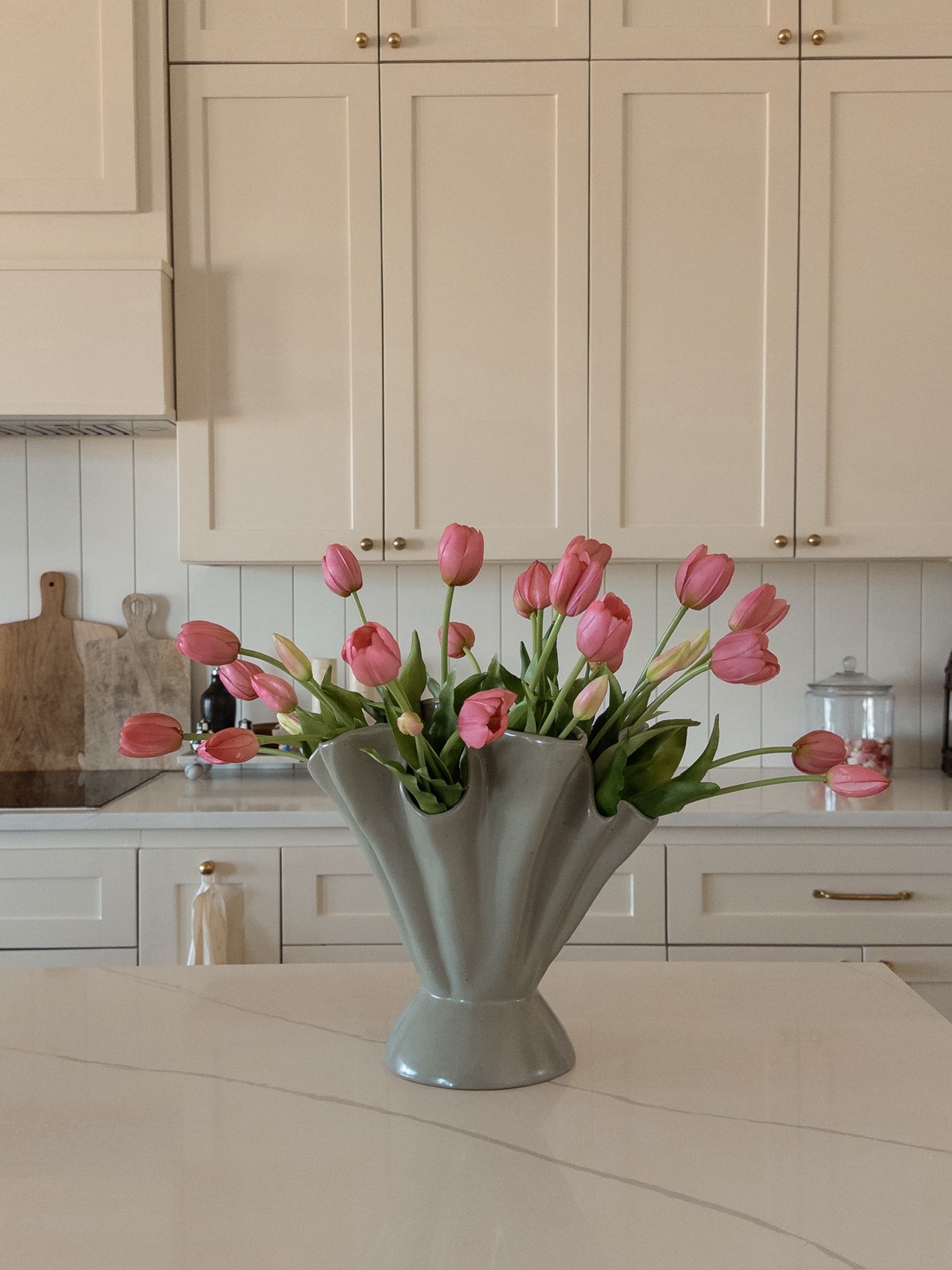 Spring is in the air! 

amazon spring, amazon finds, amazon home finds, spring home finds, spring home decor 

#LTKSeasonal #LTKHome