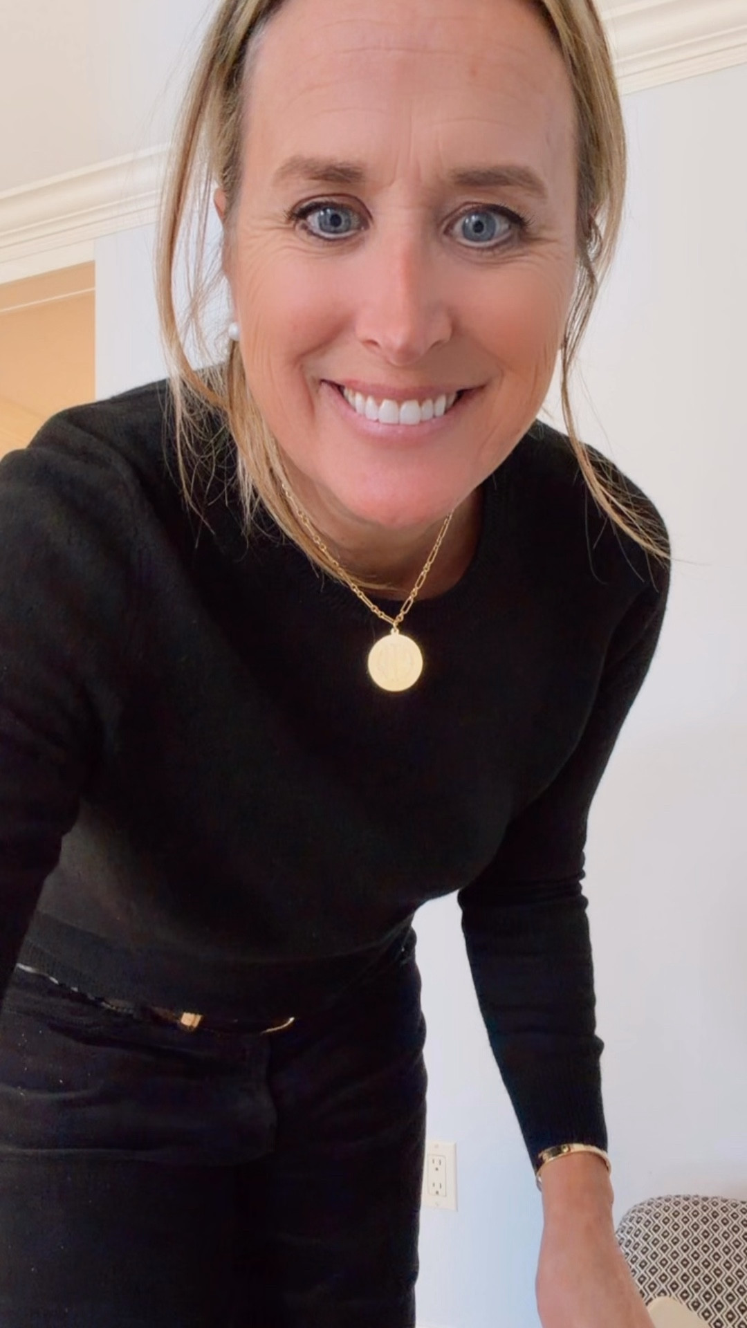 Gold strappy heels

#LTKSwim #LTKootd #LTKTravel