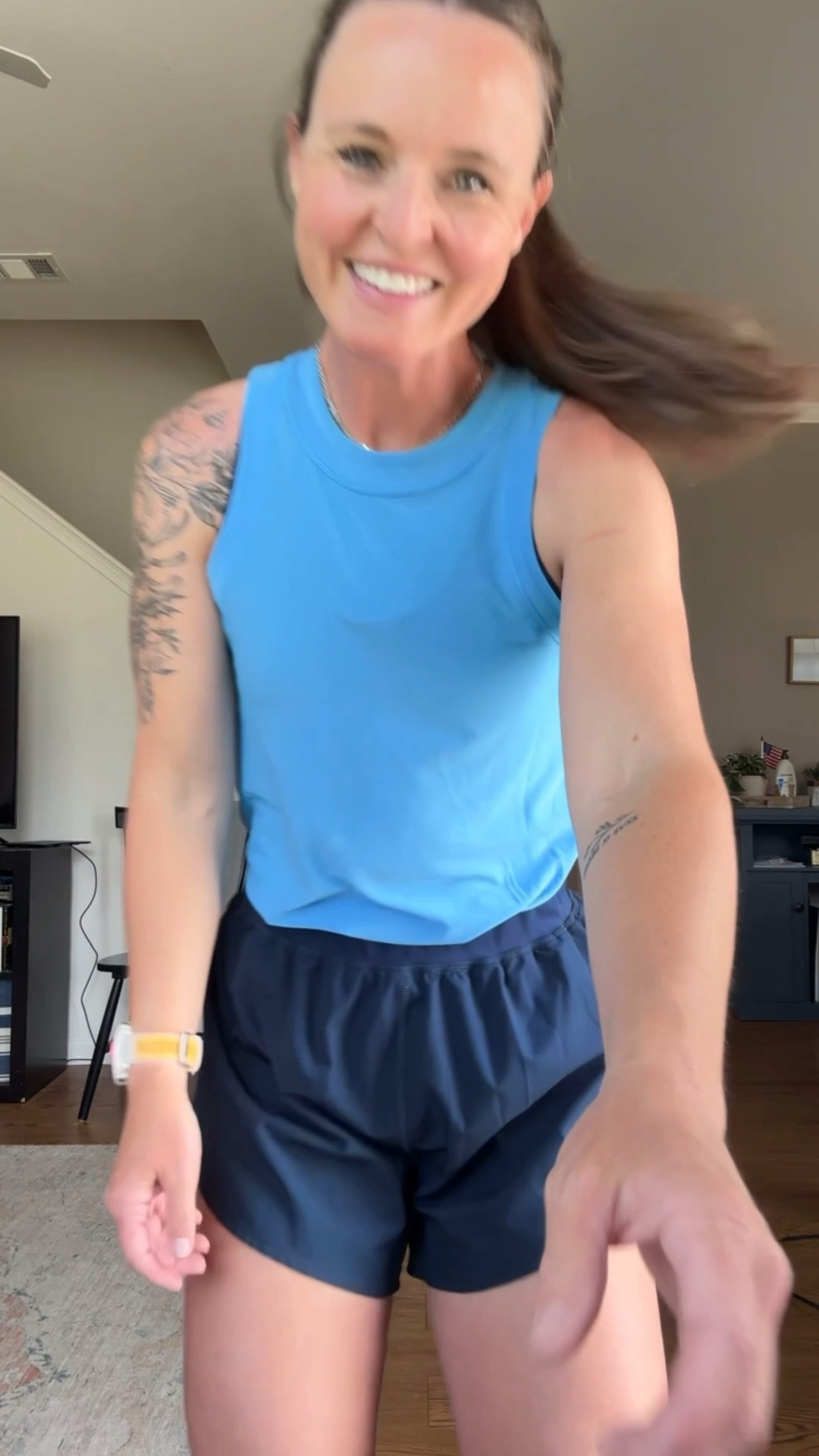 Lululemon top Id get in more colors. Size 4