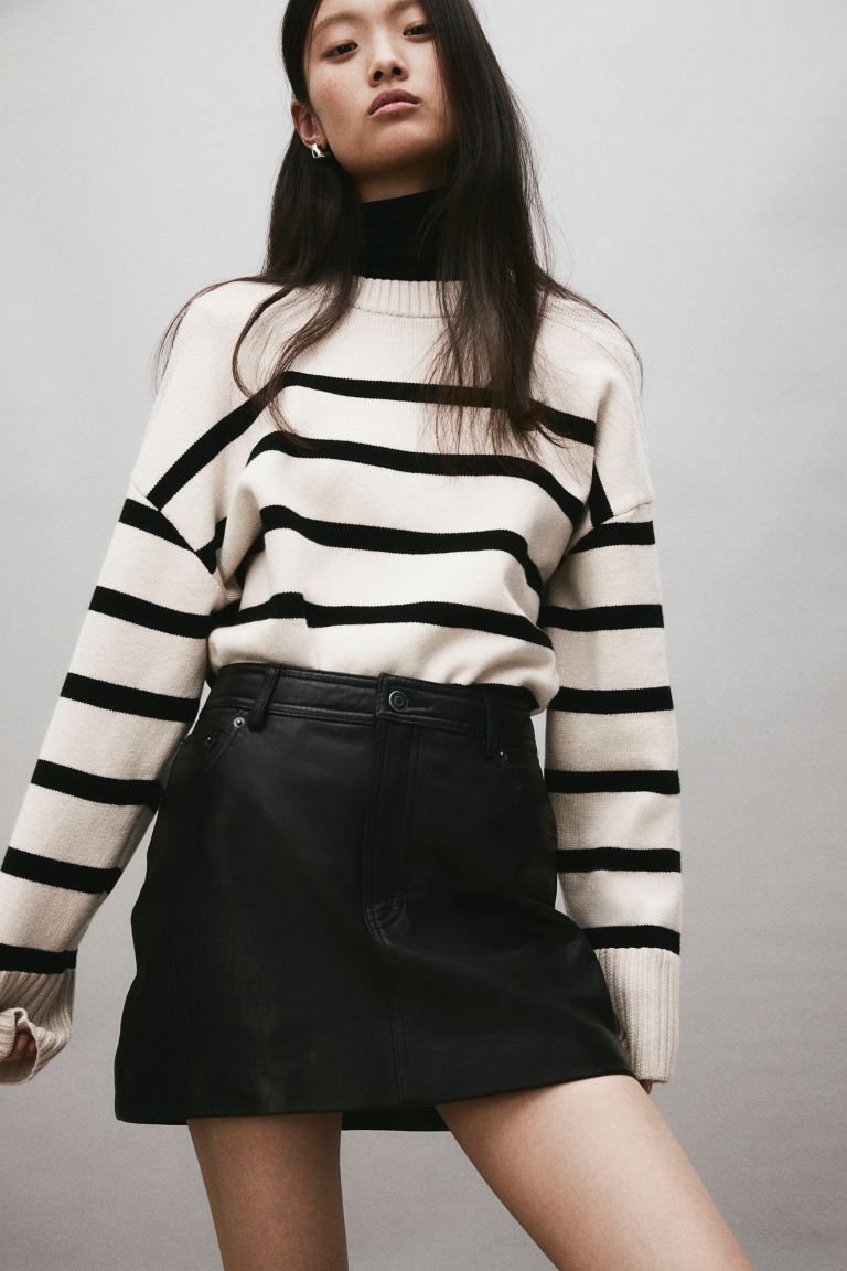 Loose-fit jumper - Light beige/Striped - Ladies | H&M GB | H&M (UK, MY, IN, SG, PH, TW, HK)