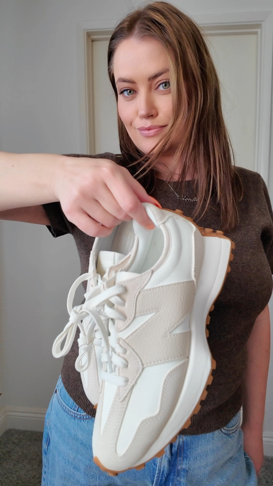 New Balance 327 sneakers in Linen

#LTKShoeCrush #LTKStyleTip