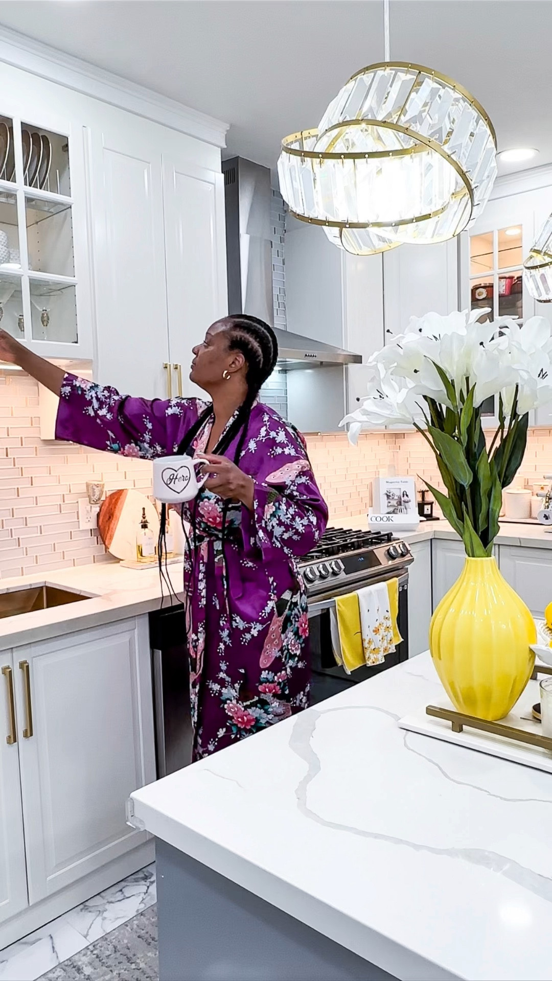 What’s a good morning without a cup of coffee 😫
Headed off to my  errands and branched off to Trader Joe’s for some fresh flowers 💐 


#LTKitbag #LTKSeasonal #LTKbeauty