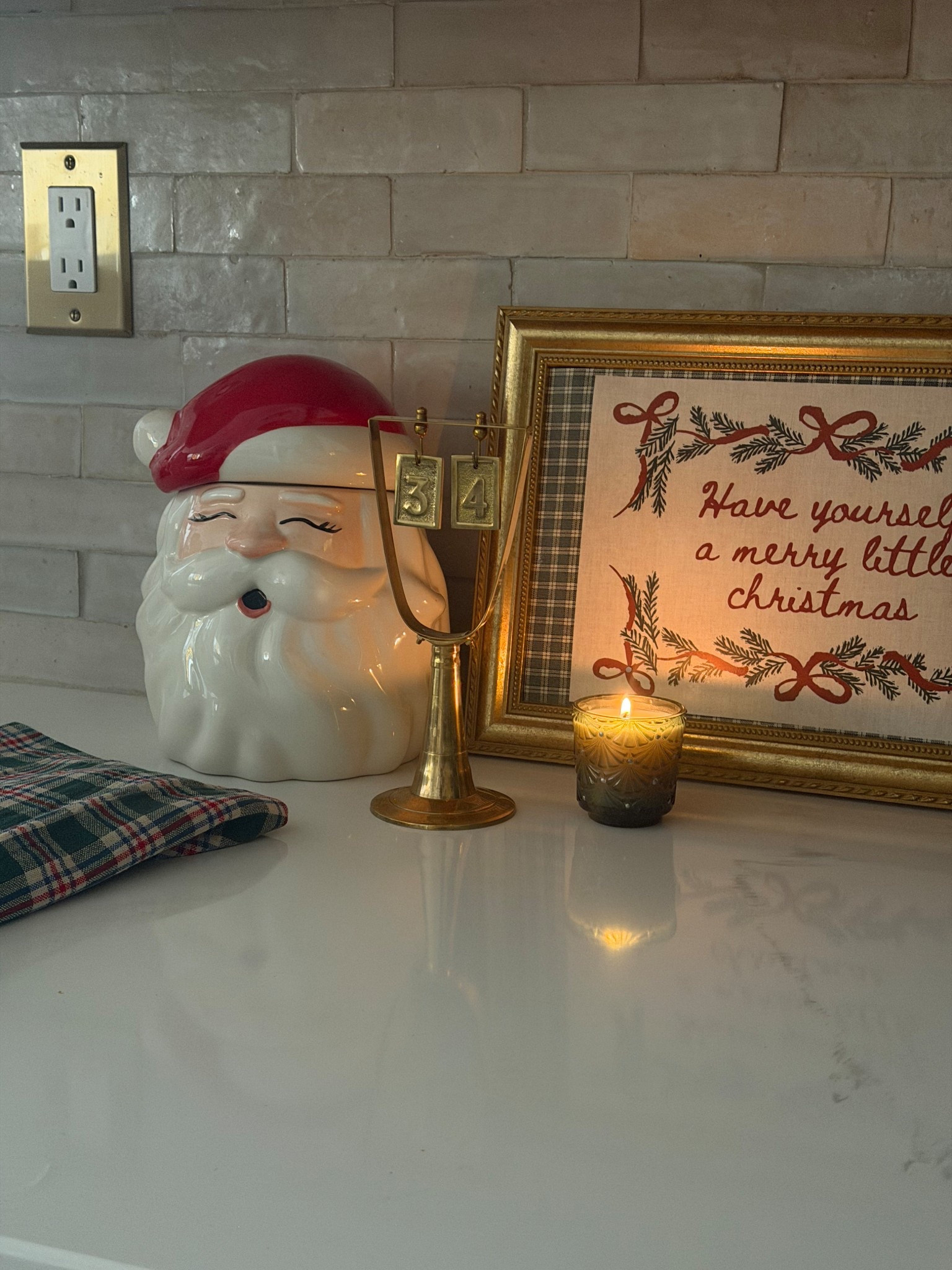 Christmas kitchen corner moment

#LTKHoliday #LTKSeasonal #LTKHome