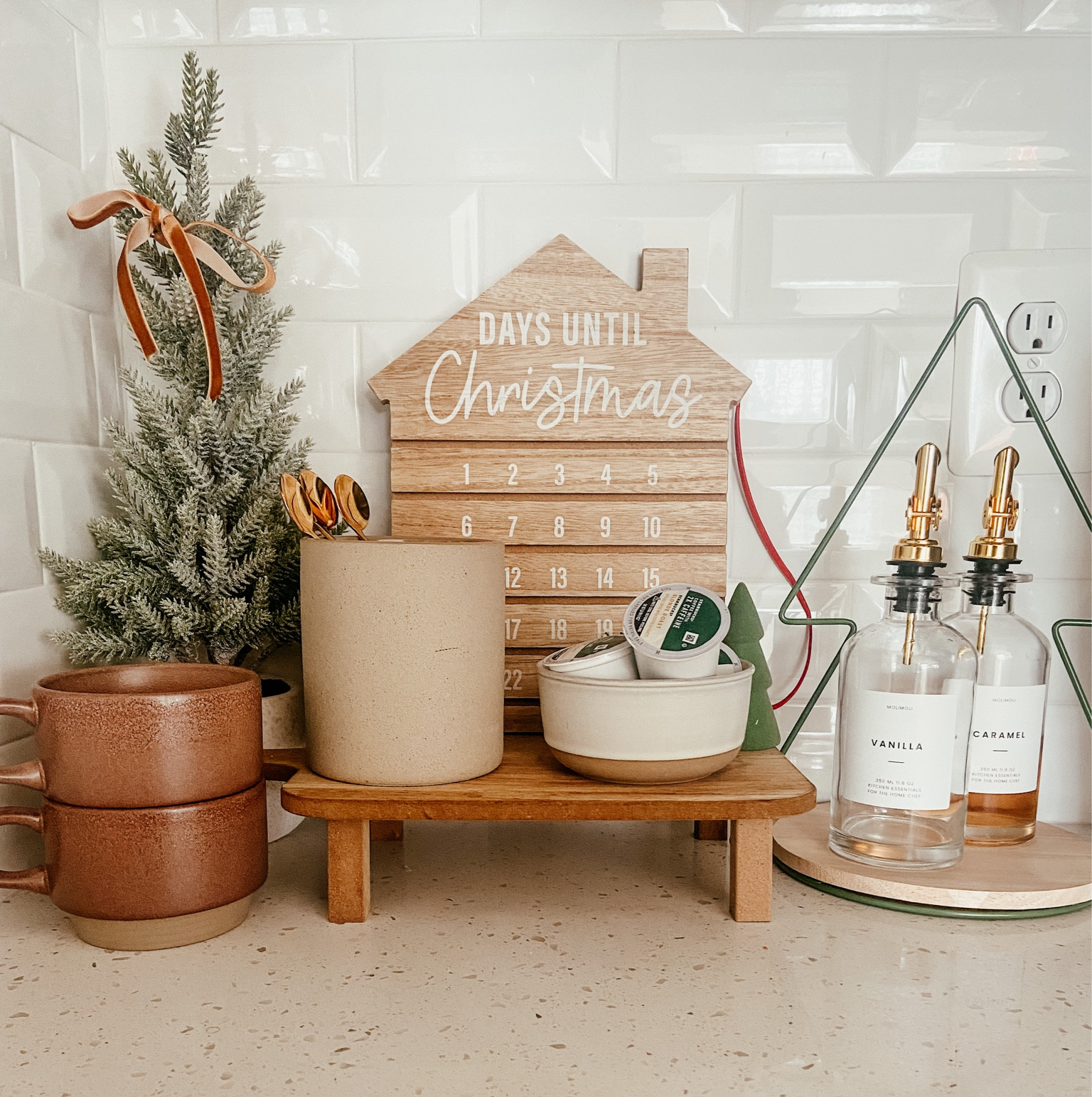 This is your sign to spruce up your #coffeebar for the holiday season! ✨ 

#coffeebar

#LTKhome #LTKHoliday #LTKSeasonal