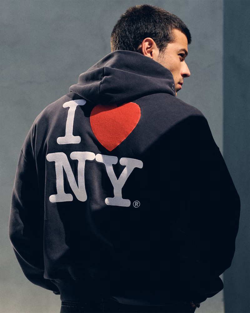 Essential Popover Hoodie | Abercrombie & Fitch (US)