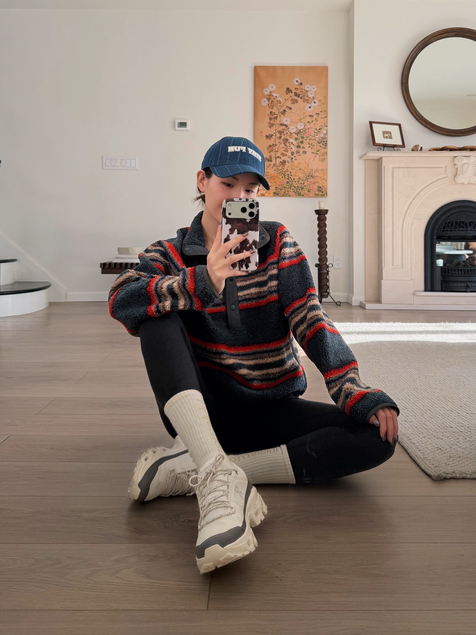 Weekend uniform 🧢🤍

fleece popover - size s
legging - size 4

#LTKstyletip #LTKfitness #LTKpetite