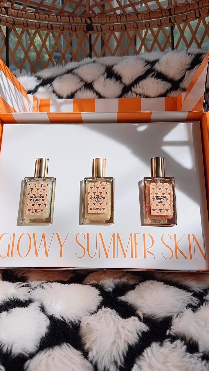 Loving these Anastasia Beverly Hills Shimmer Body Oils! Luxe and lightweight body oil that gives my skin a sun-kissed glow! The lightweight formula goes on smoothly and leaves my skin with a touchable, silky-soft feel (never greasy). 
@anastasiabeverlyhills #ad 
   20% OFF SITEWIDE
USE CODE: LABORDAY

#ltkgiftguide #labordaysale #ltksalealert #ltkunder50


#LTKBeauty #LTKVideo #LTKStyleTip