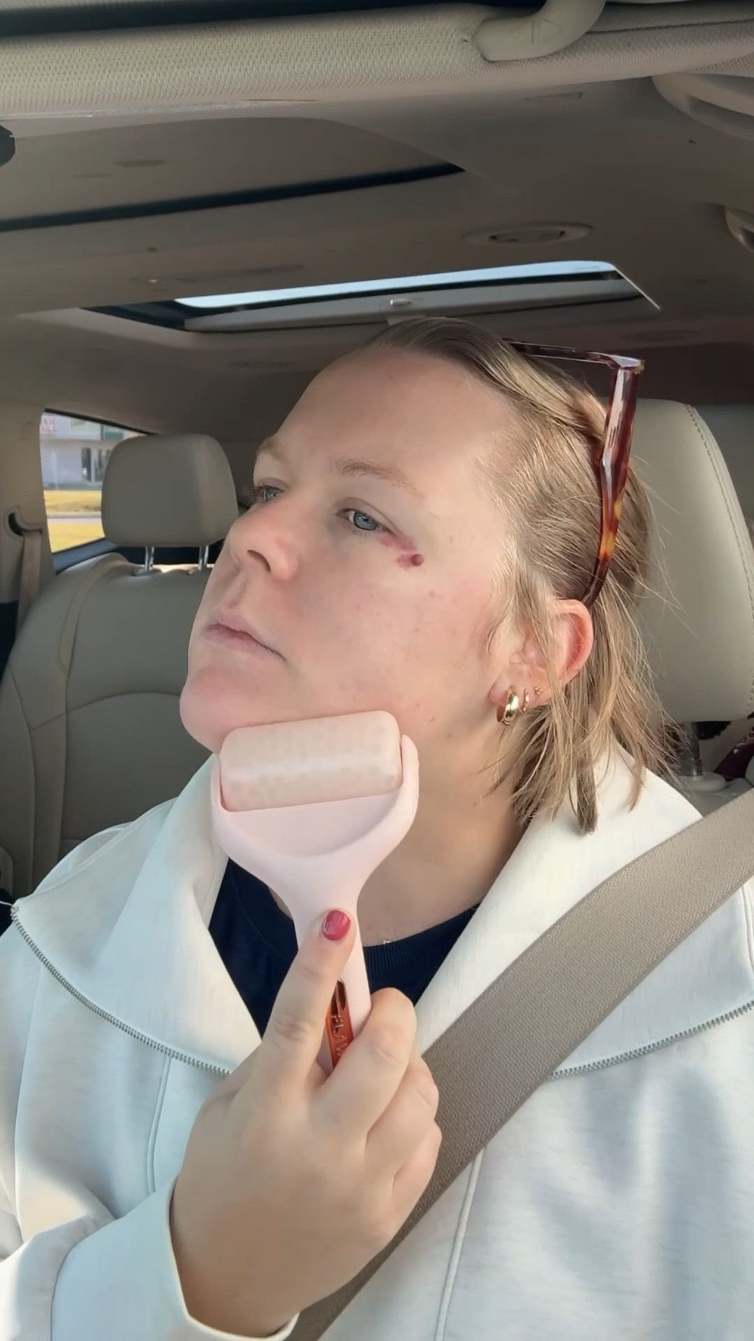 Under $10 face roller is my favorite for a good morning depuff

#LTKFindsUnder50 #LTKBeauty