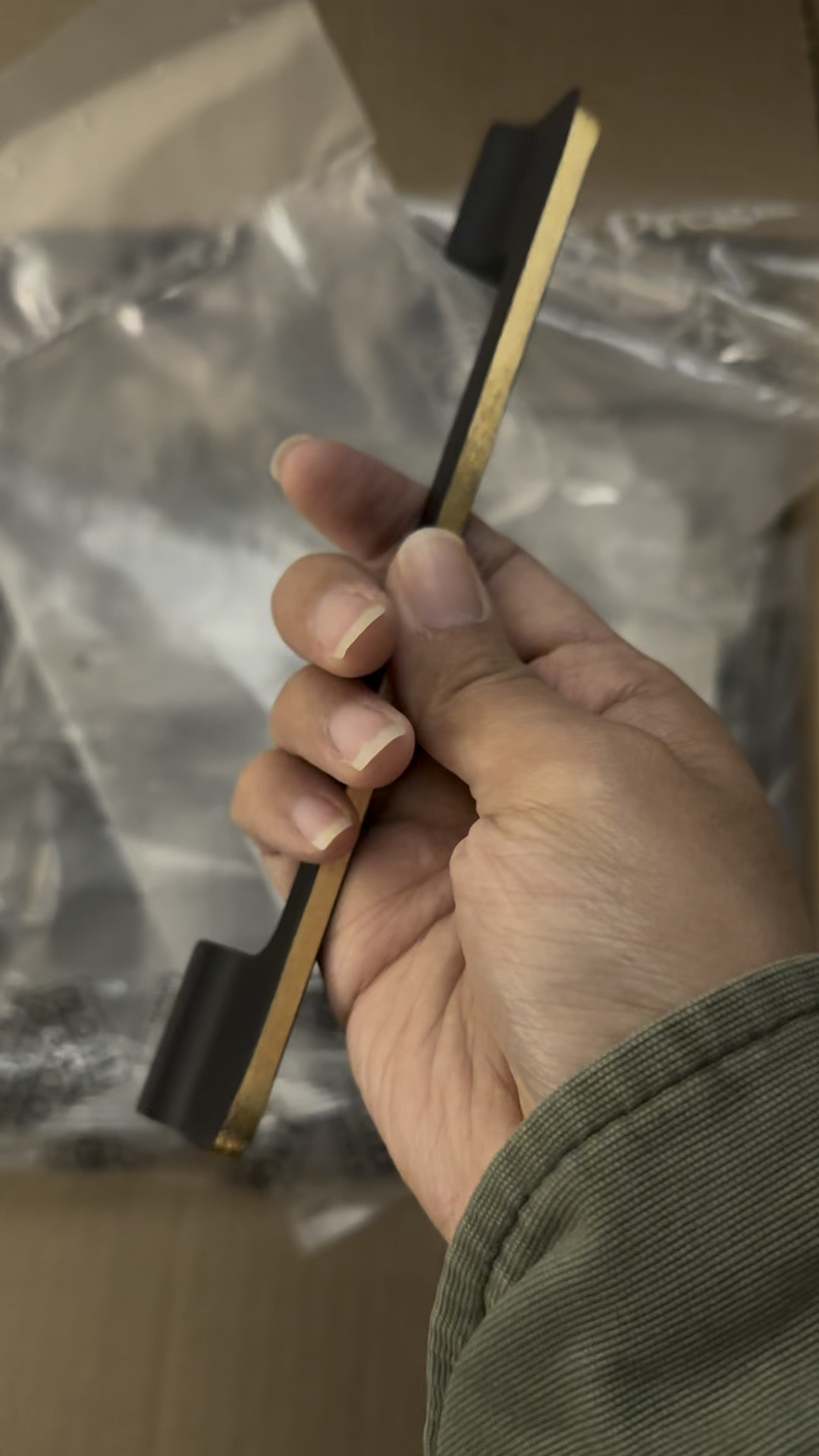 Cabinet hardware for my project: the Bourbon Office 🖤 We’re going for a sleek, modern, and sexy masculine vibe. This is the perfect accent! 

#LTKfindsunder50 #LTKhome