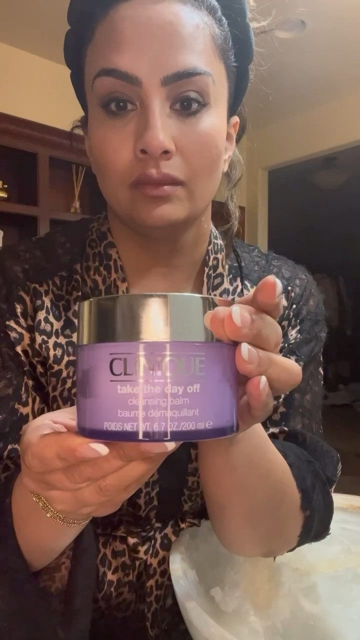 Bedtime routine for that dewy glow 🫡

#LTKVideo #LTKbeauty
