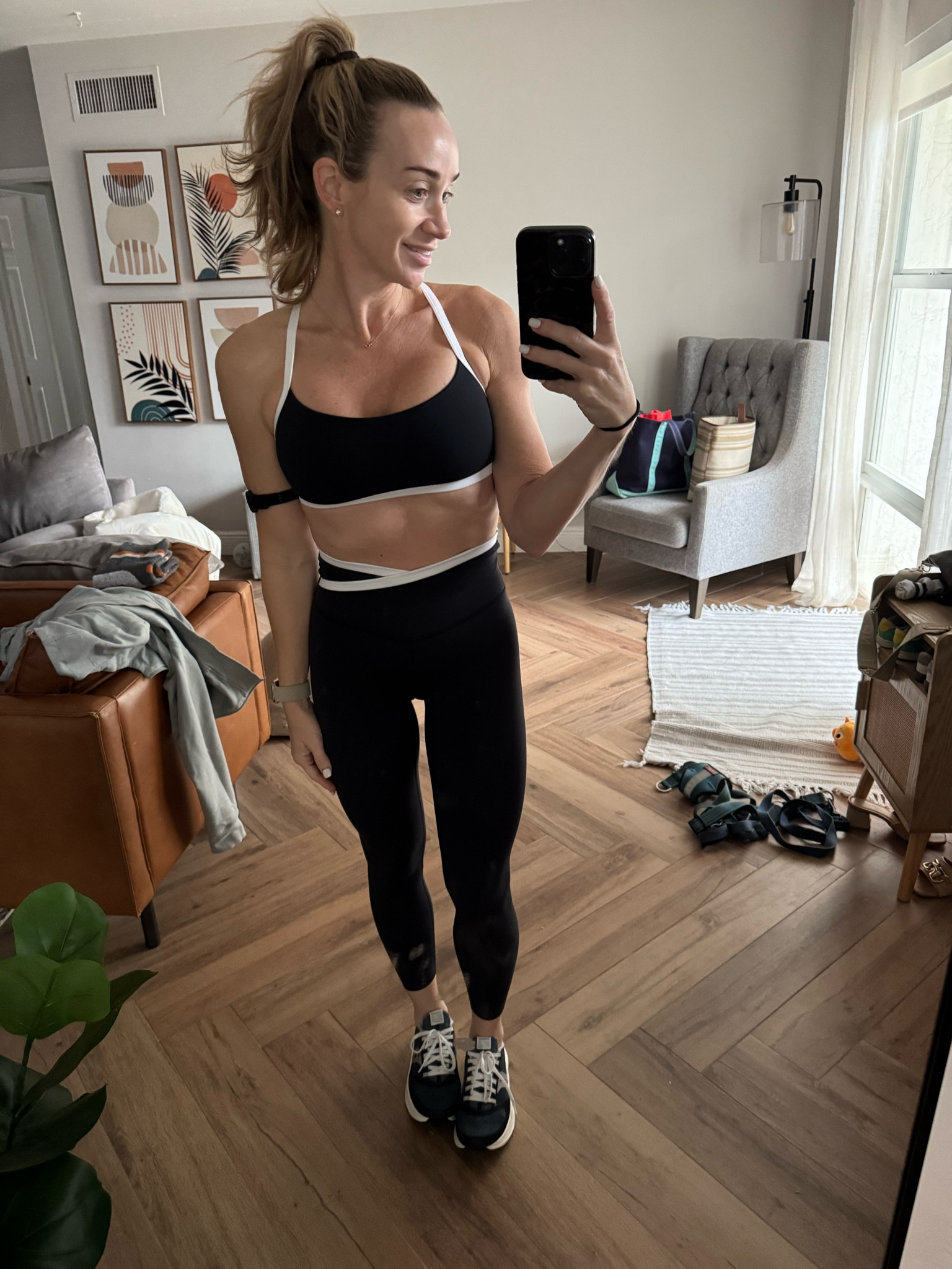 New target set! Absolutely in love with the quality for under $50. Comes in black, red and light blue. TTS - wearing and XS in both. 



#LTKActive #LTKFindsUnder50 #LTKGiftGuide