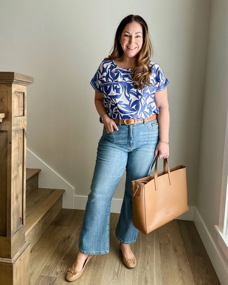 Spring Workwear 

Fit tips: top tts, L // jeans tts, 12R 

Spring outfit  style guide  blue jeans  summer outfit  summer style  blue and white blouse  spring style  summer style 

#LTKSeasonal #LTKworkwear #LTKstyletip