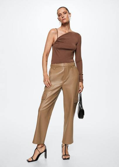 Faux-leather cargo trousers medium brown - Woman - 14 - MANGO | MANGO (UK)
