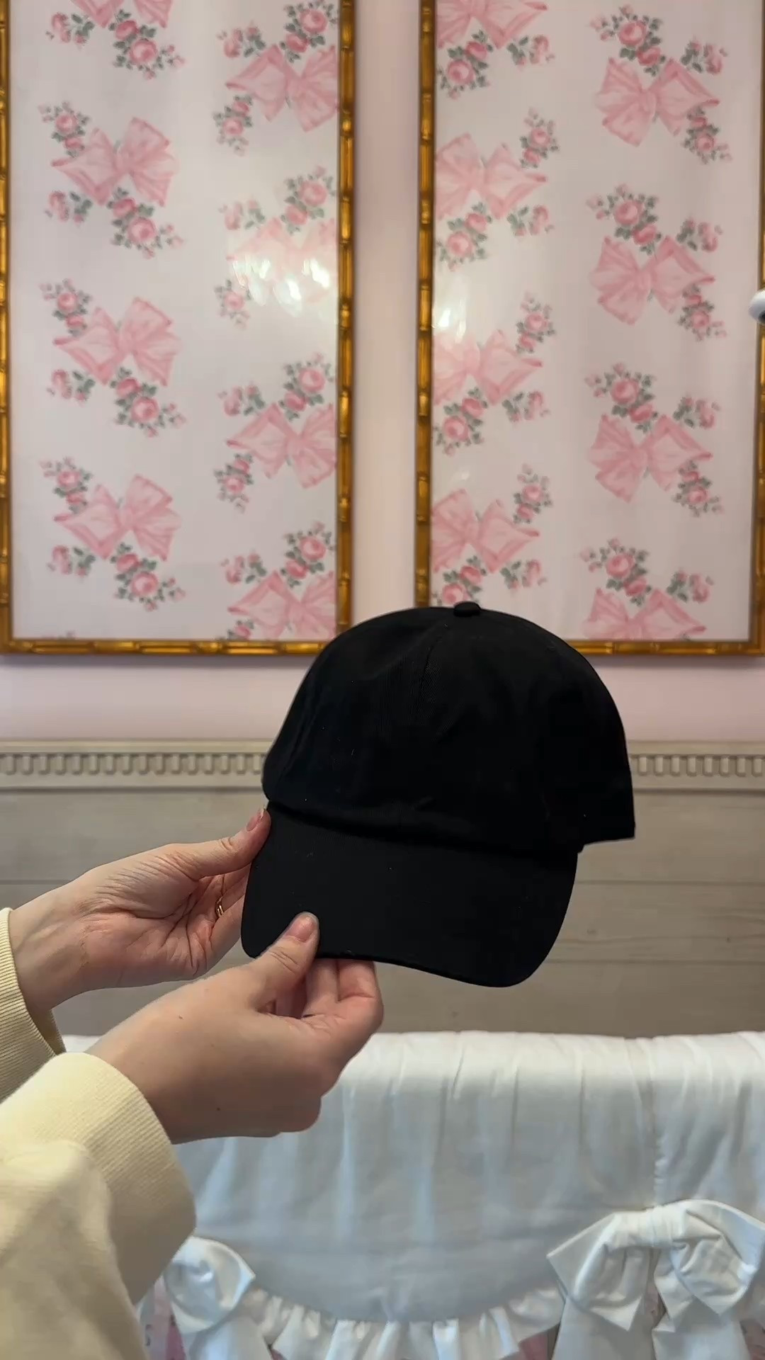 •#ad As a busy mom I am always looking for easy clothing and accessories to throw on to feel polished but comfortable. I love wearing my @PONYFLO hat on days I need to put together a quick, but cute outfit. It's perfect for those days when you want to throw your hair up for errands or just an everyday mom look. You can shop PONYFLO on my LTK page!• #PONYFLO 

#LTKdayinmylife #LTKmomlife #LTKgrwm