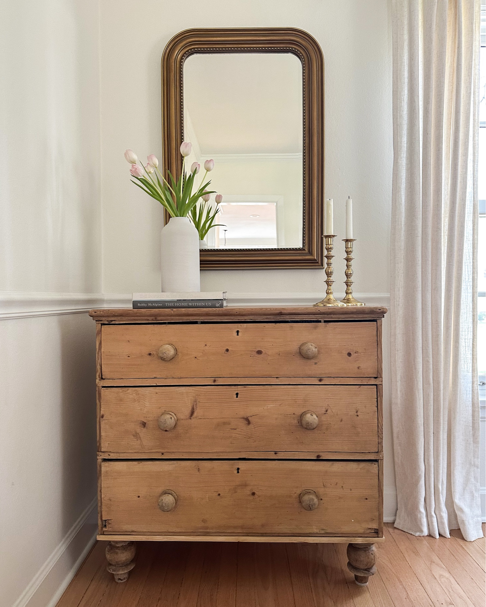 Tulip season! 🌷 

#LTKSeasonal #LTKhome #LTKunder100