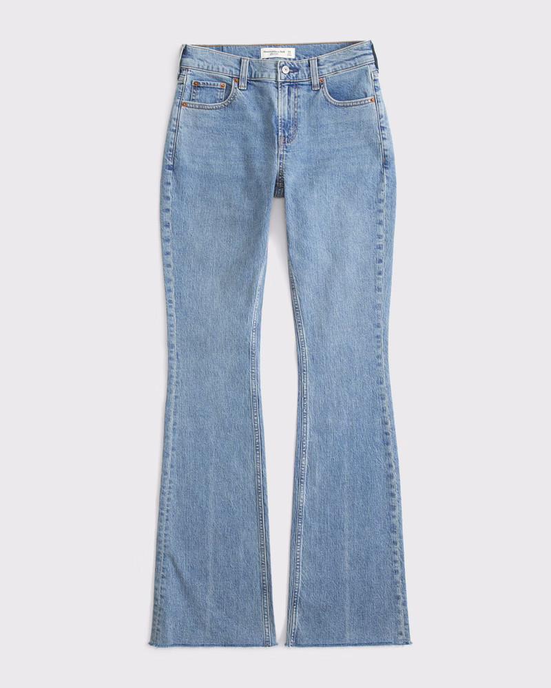 Curve Love Mid Rise Bootcut Jean | Abercrombie & Fitch (US)
