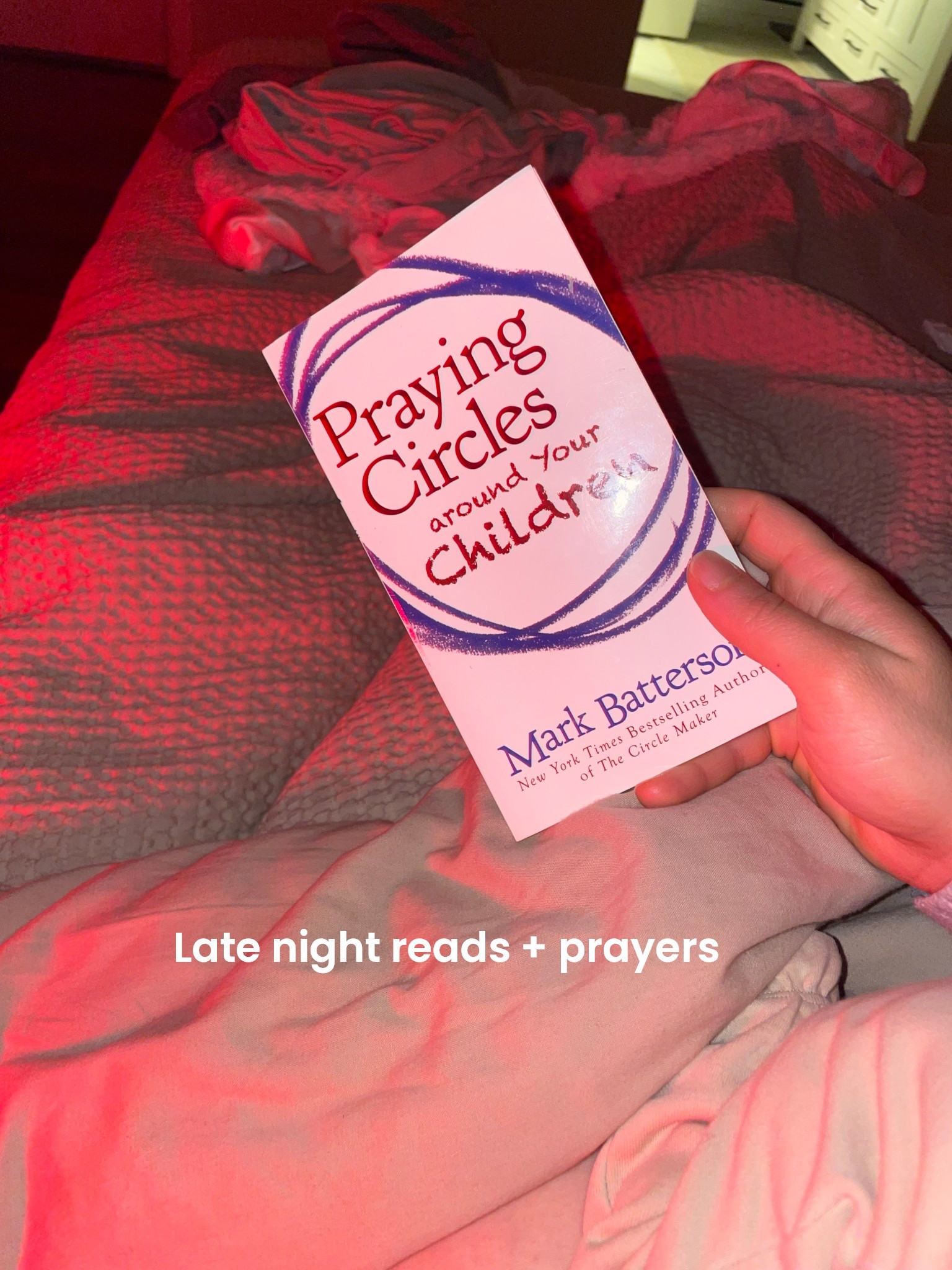 Late night reads🥹

#LTKmomlife #LTKdayinmylife