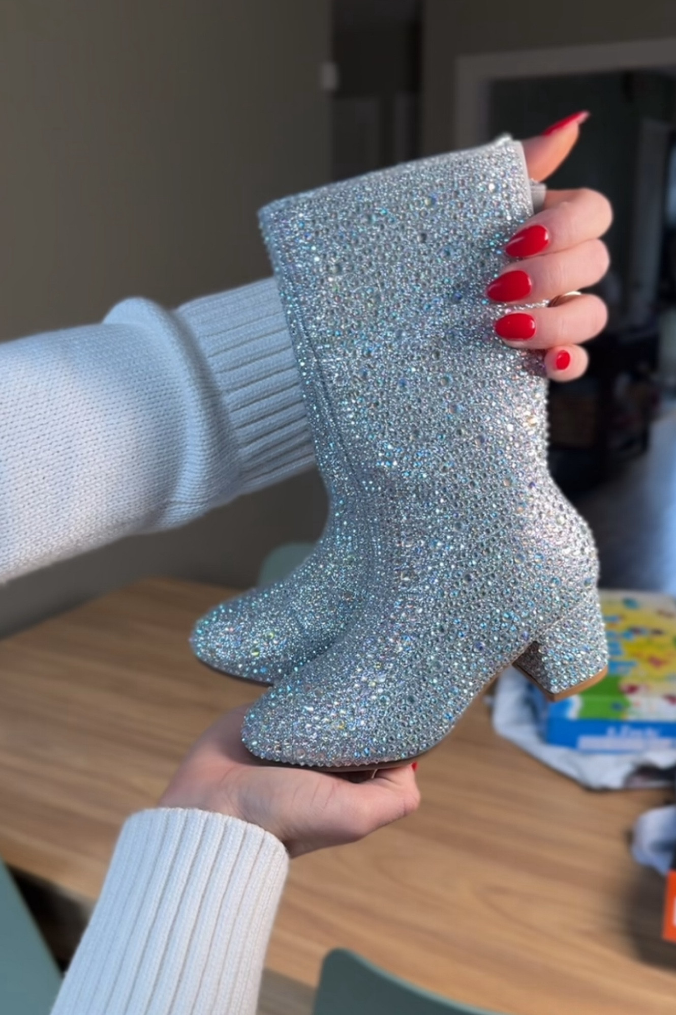 Rhinestone toddler boots

#LTKKids