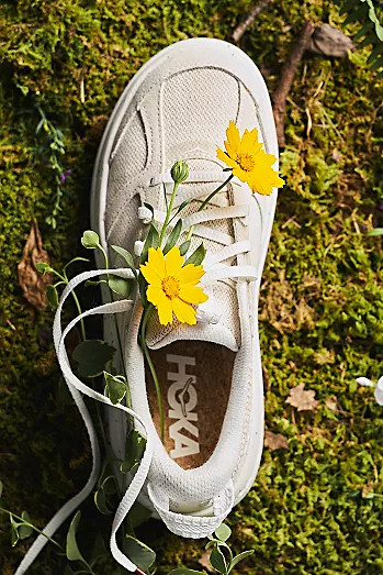 Hoka® Clifton 10 Sneakers | Free People (Global - UK&FR Excluded)