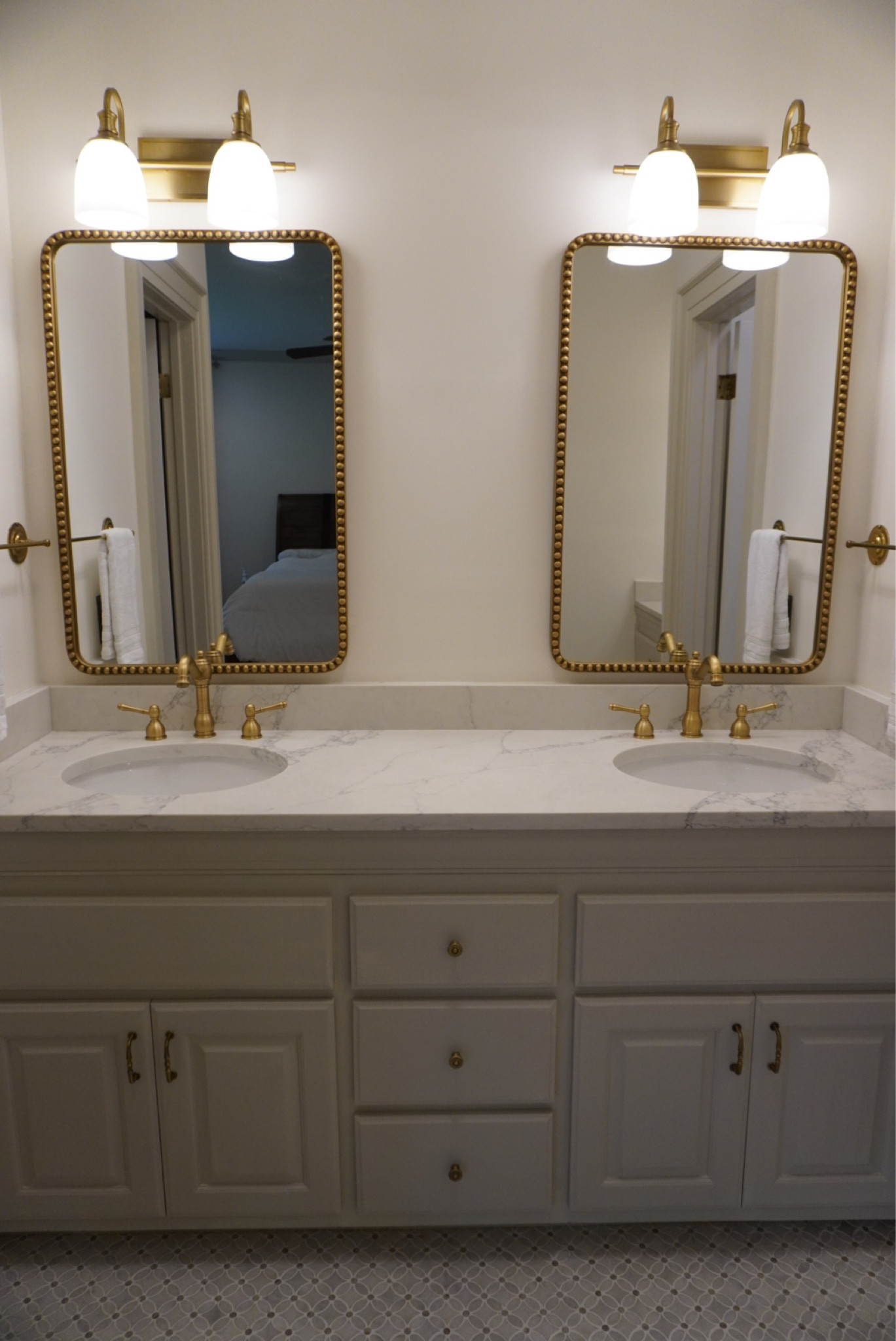 Antique brass bathroom fixtures 