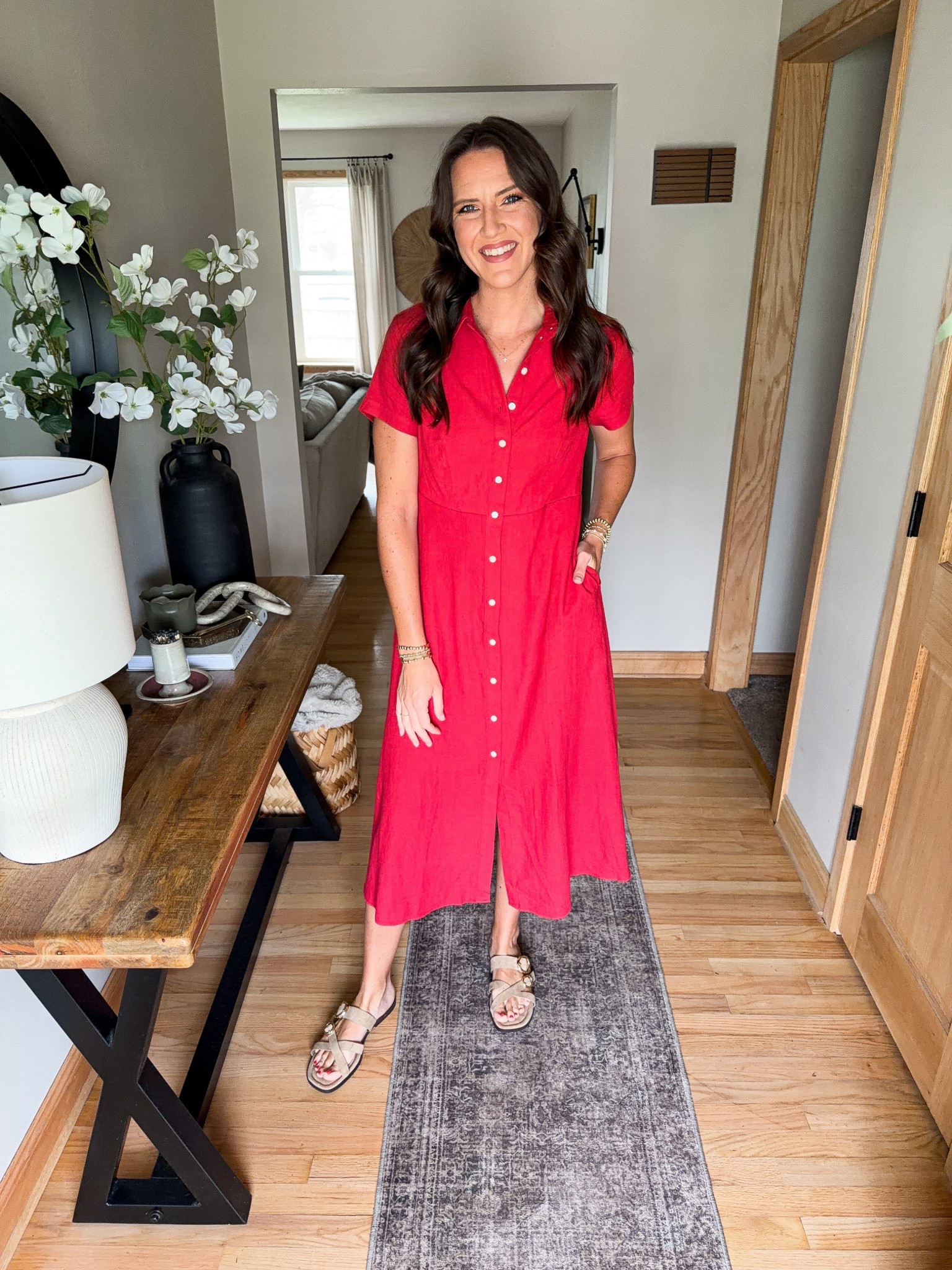 Another stunning dress option from @gap. This one is linen and will be perfect for hot summer weather. Another classy cut that can easily be dressed up or down. It’s currently 50% off now through the 28th. I’m in a small tall. #gappartner #howyouweargap 
