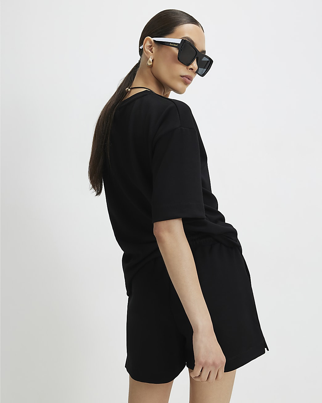 Black Premium Short Sleeve Boxy T-shirt | River Island UK & IE