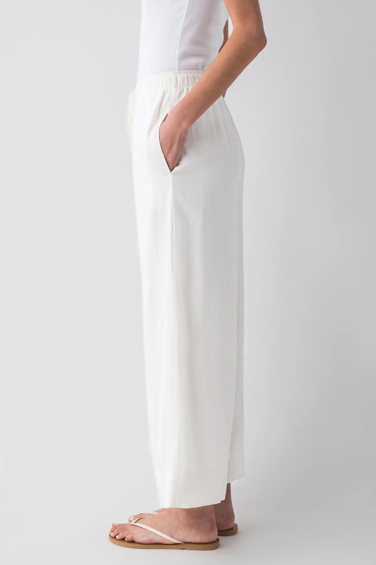 Z Supply Easton Linen Pant | Social Threads