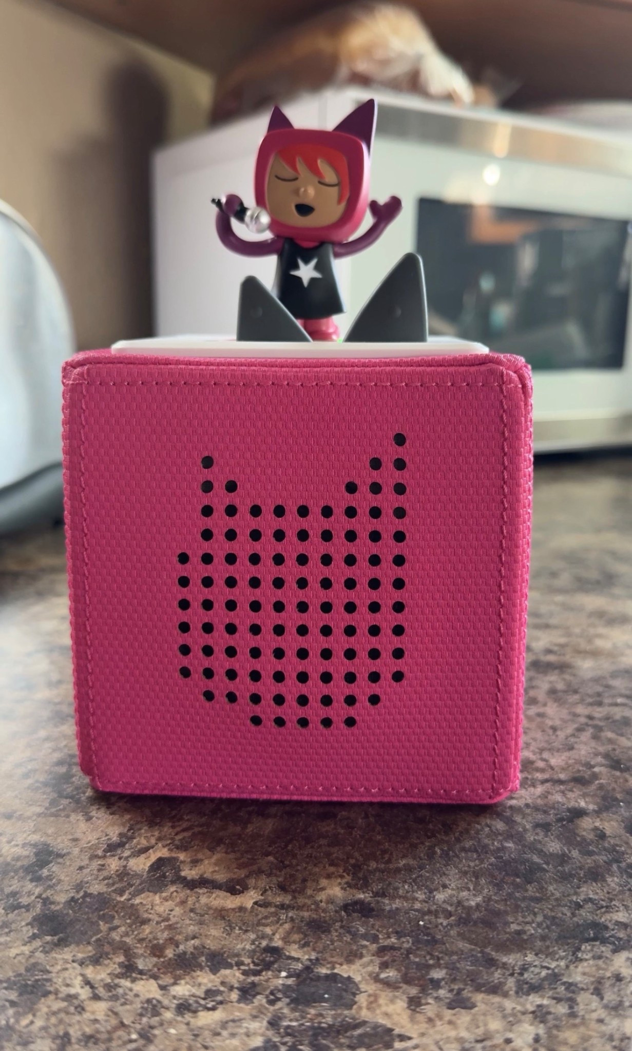 my girl LOVES her tonies box and this creative tonie is a fun way to upload your own music / recordings for them to enjoy! 

#LTKBaby #LTKKids #LTKmomlife