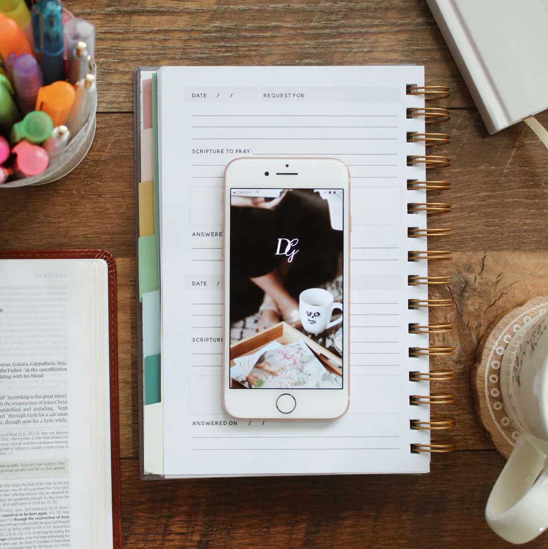 Just As He Promised | Advent Bible Study | Digital Study | The Daily Grace Co.