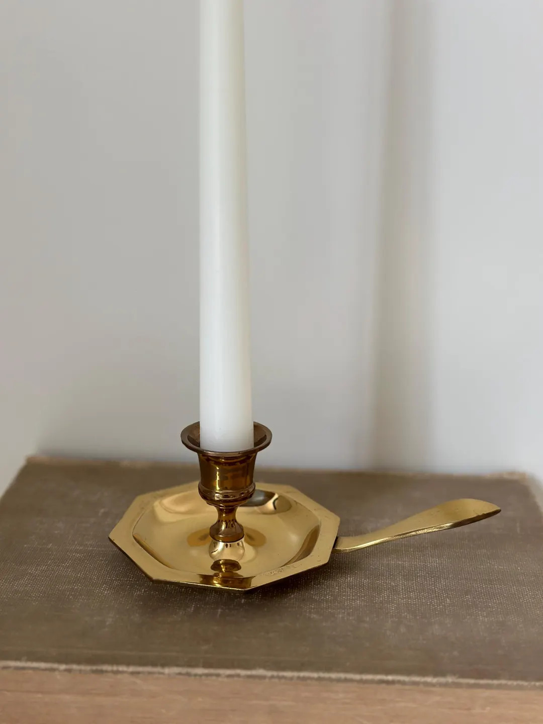 Antique Brass Candle Holder, Vintage Brass Chamberstick, Brass Handle Candlestick, Fall Decor, Vi... | Etsy (US)